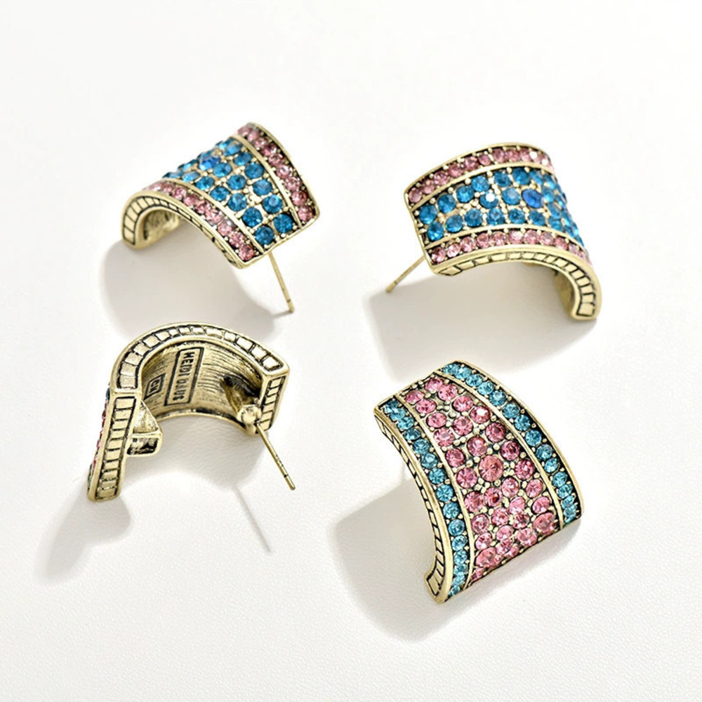 Vintage Heavy Craftsmanship Trapezoid Colored Diamond Earrings
